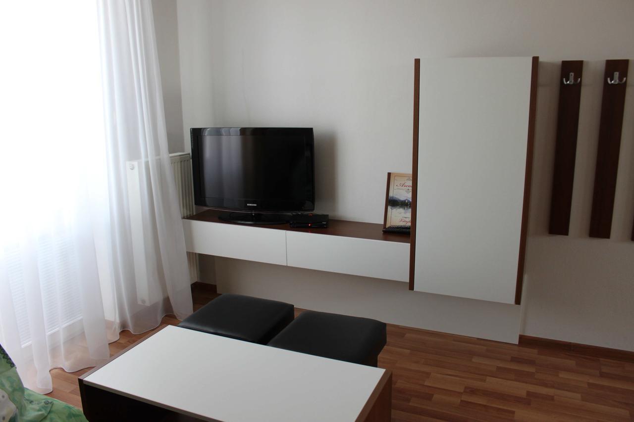Privat Arcadia Apartman Bellegszencse Kültér fotó