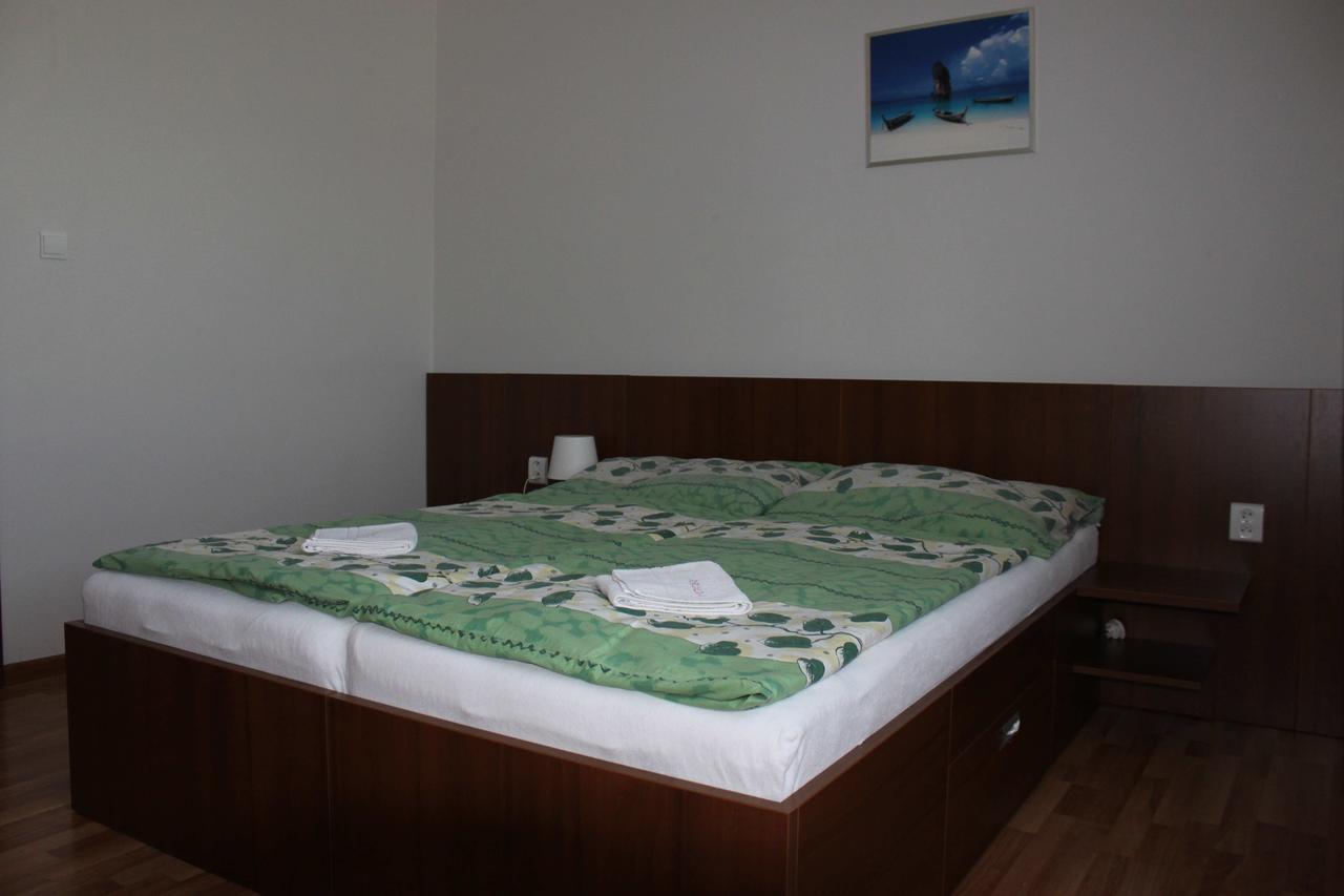 Privat Arcadia Apartman Bellegszencse Kültér fotó
