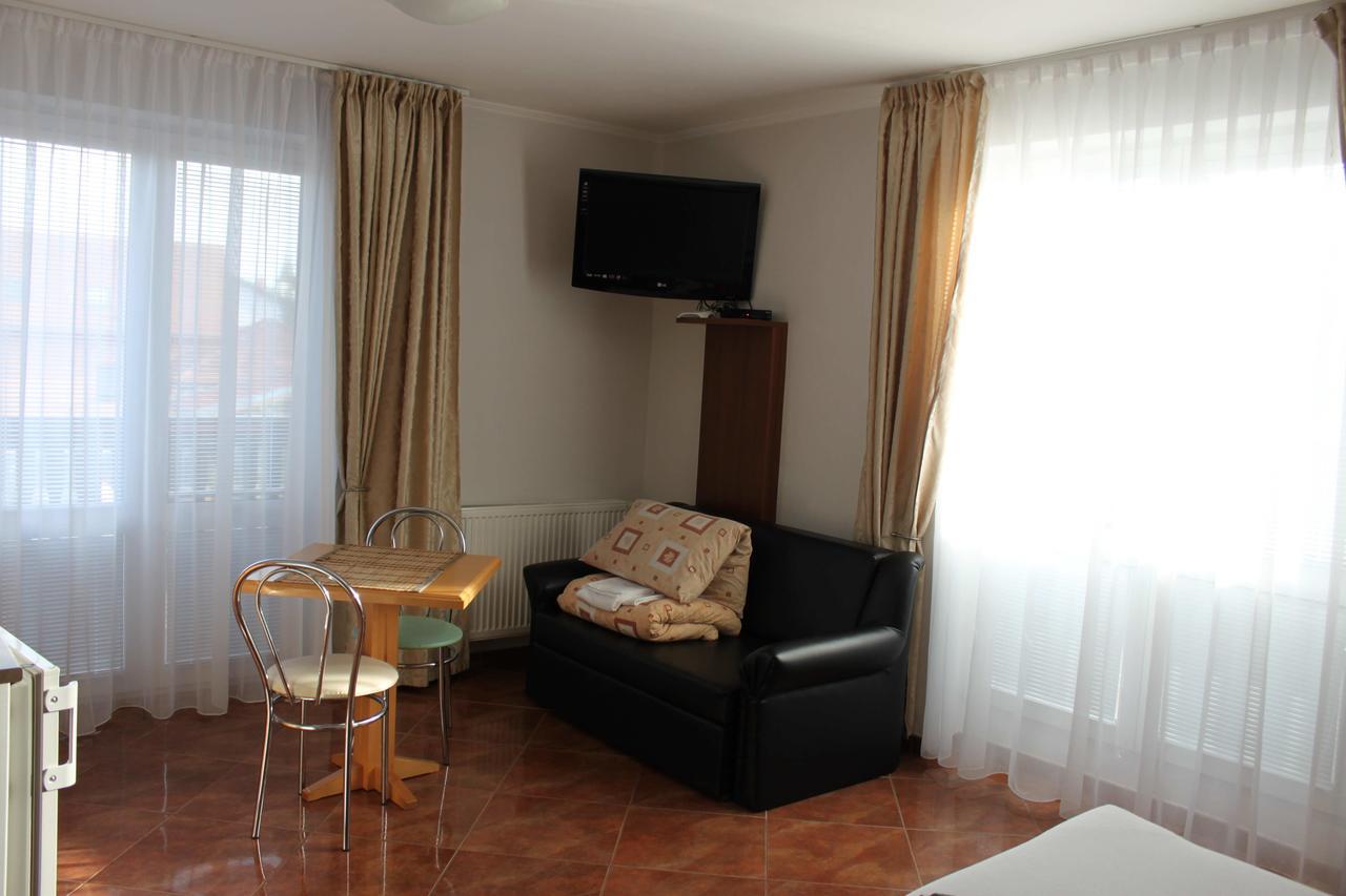 Privat Arcadia Apartman Bellegszencse Kültér fotó